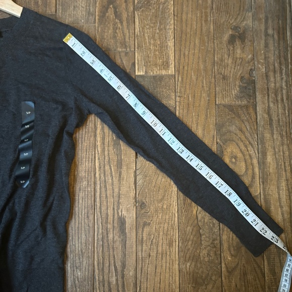 NWT Banana Republic Gray Long Sleeve Shirt Sz S - Picture 2 of 9